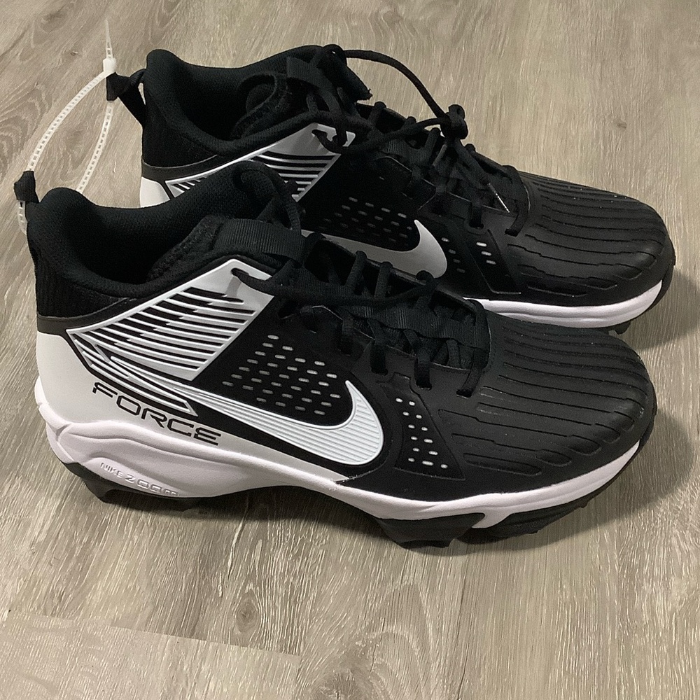 Nike force savage pro 3 shark football cleats